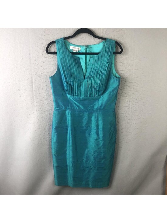 Kay Unger New York Dresses & Skirts - Kay Unger New York Dress Womens 10 Blue Silk Pleated Sheath Party Cocktail